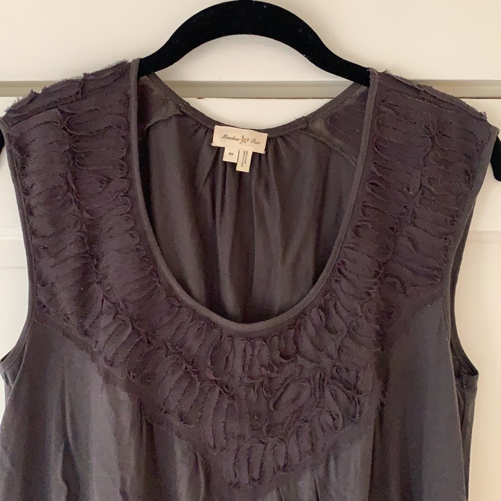 Anthropologie Meadow Rue scoopneck top and ribbon stitch detail